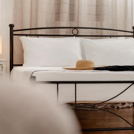 Nexus Downtown Апартаменты Naxos City