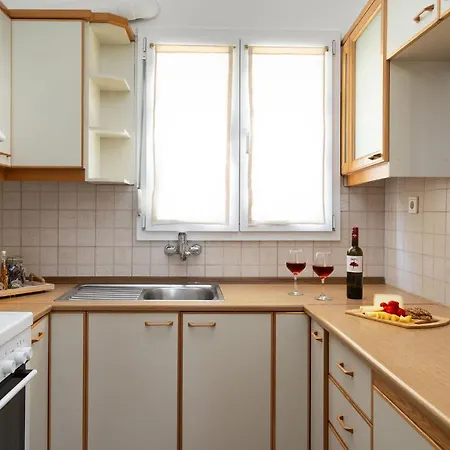 Nexus Downtown Appartamento *